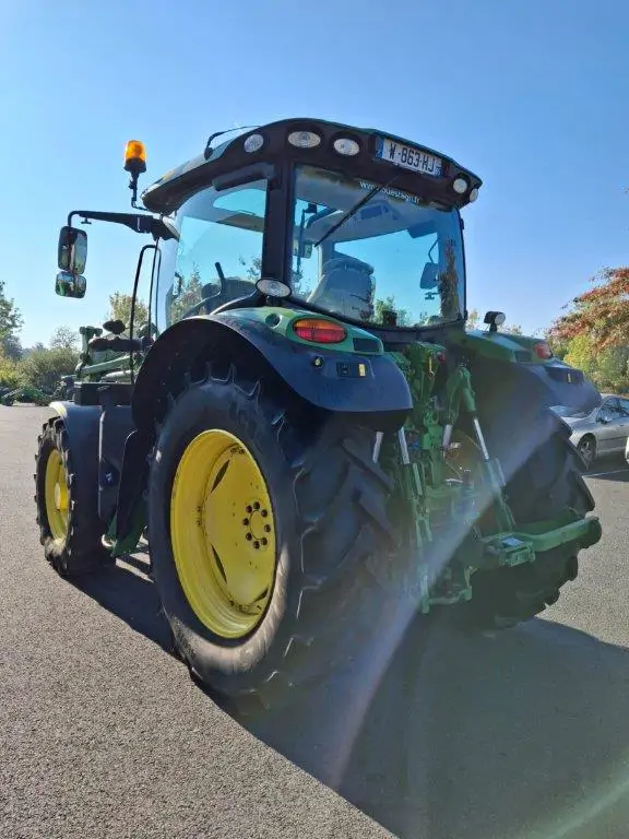 Image JOHN DEERE 6110R