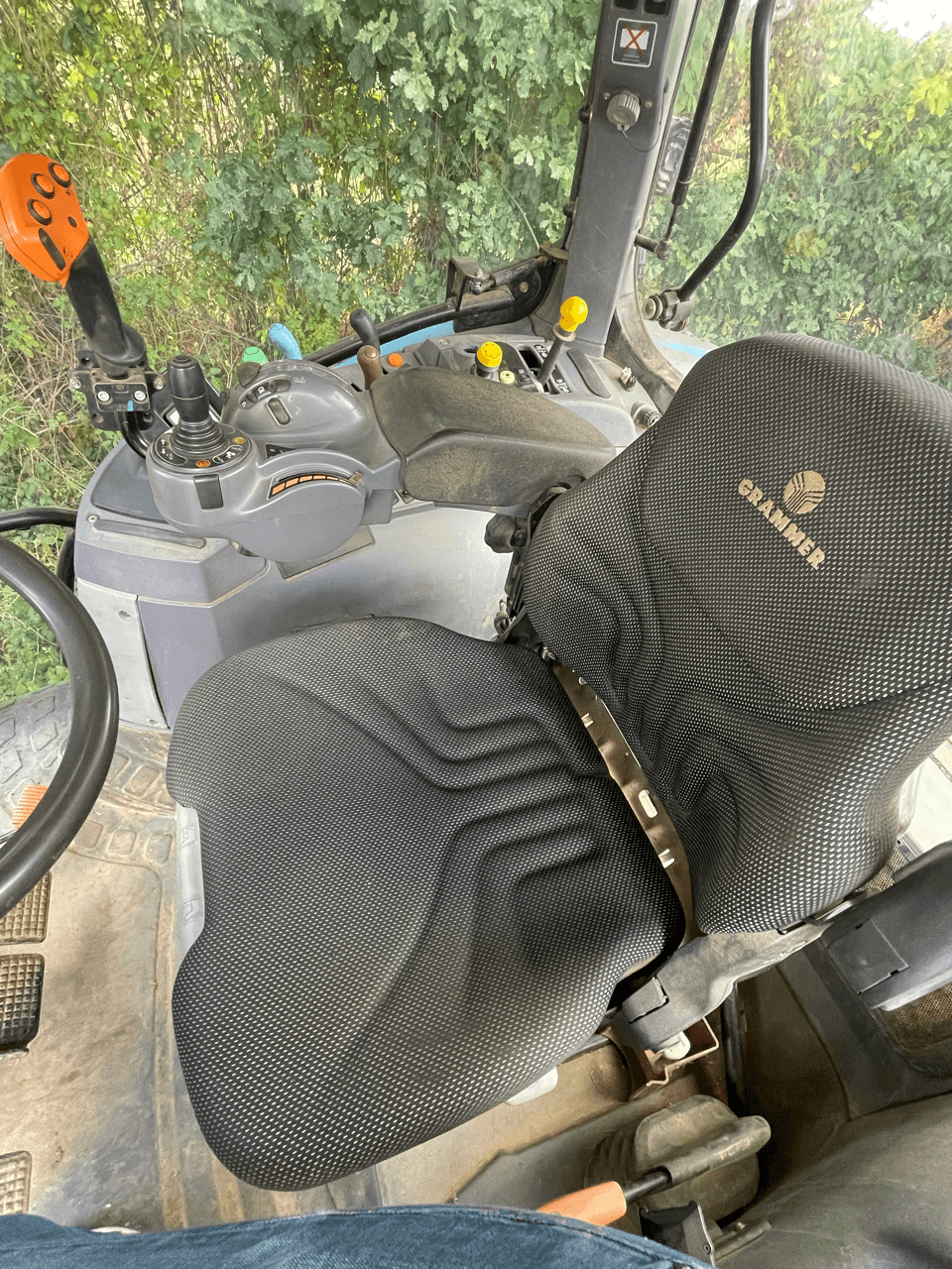 Image NEW HOLLAND NEW HOLLAND T7050 OCCASION