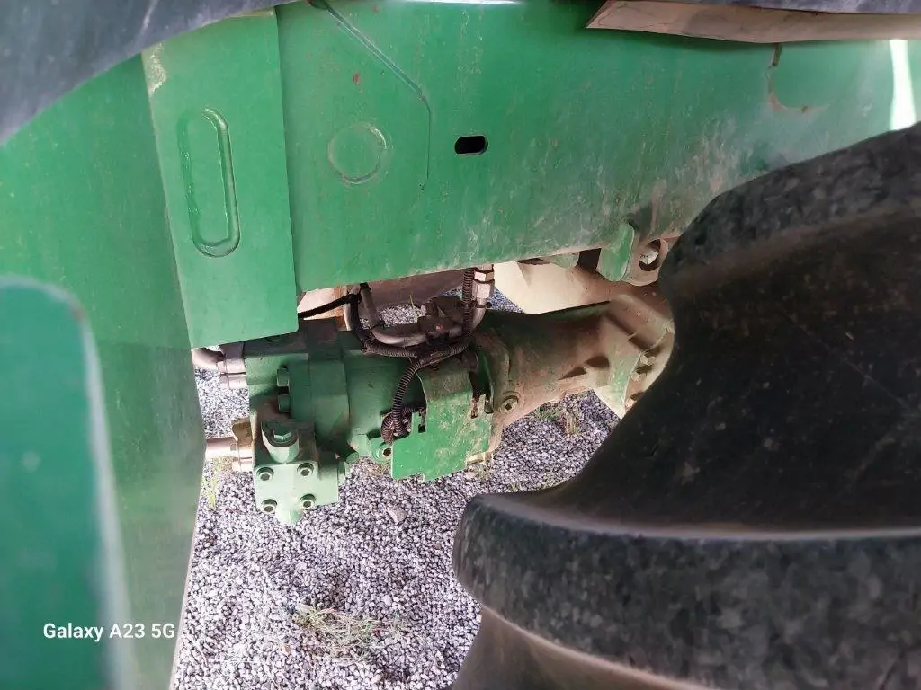Image JOHN DEERE 8300