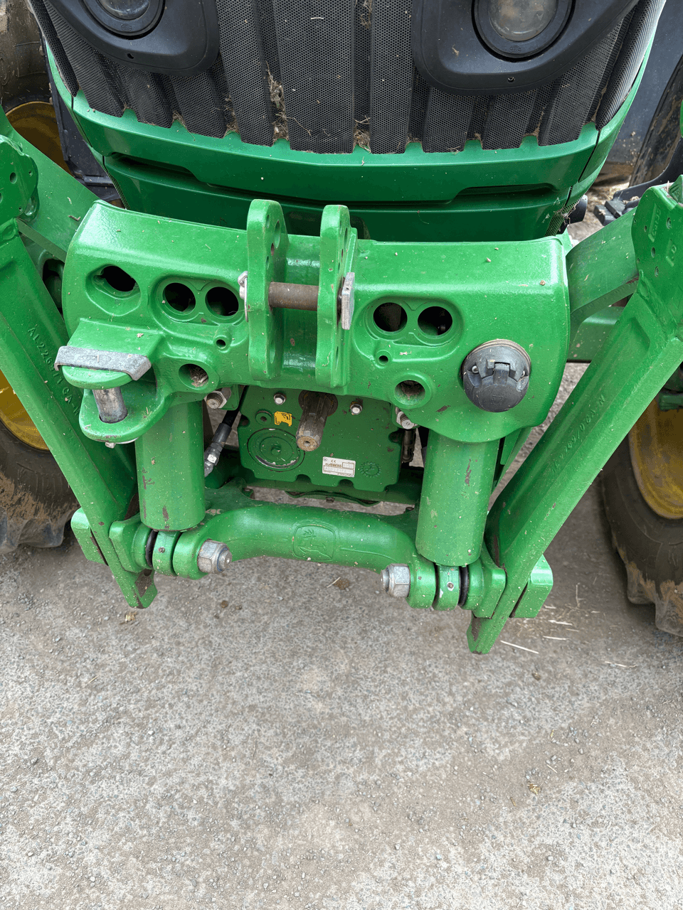 Image JOHN DEERE 6130M