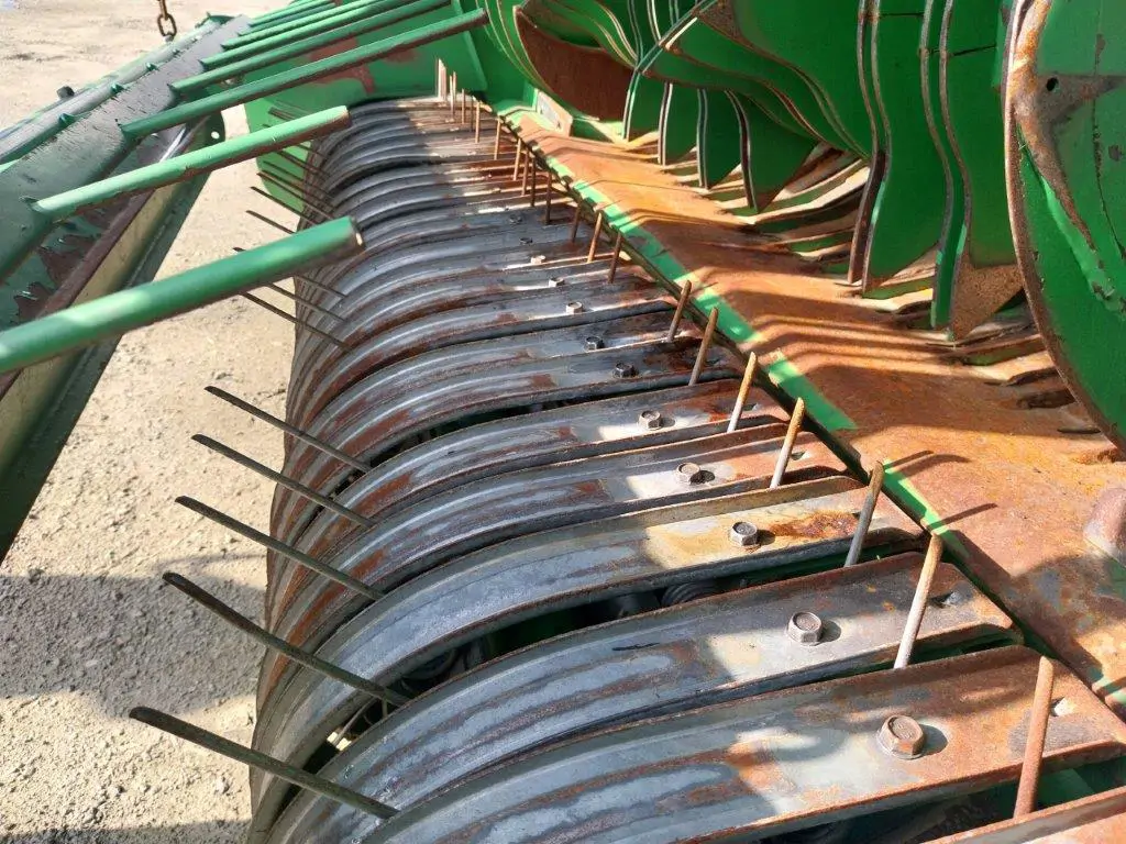 Image JOHN DEERE V461M