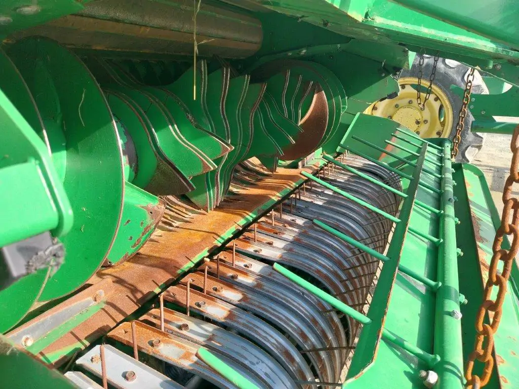 Image JOHN DEERE V461M