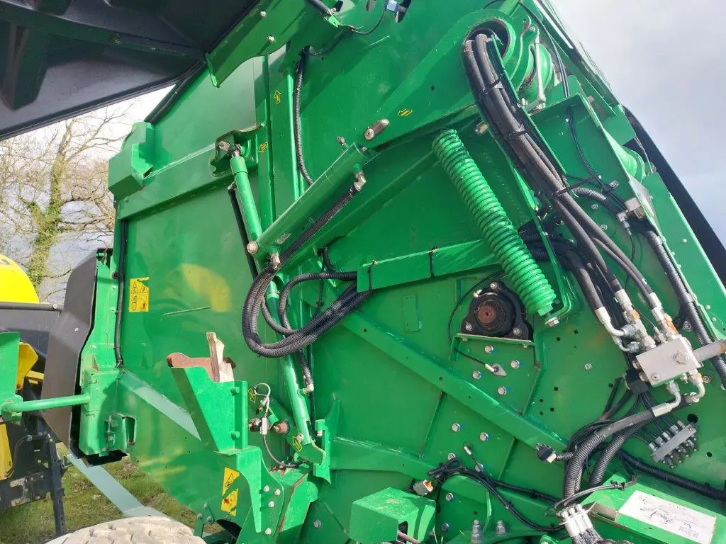 Image JOHN DEERE V461M