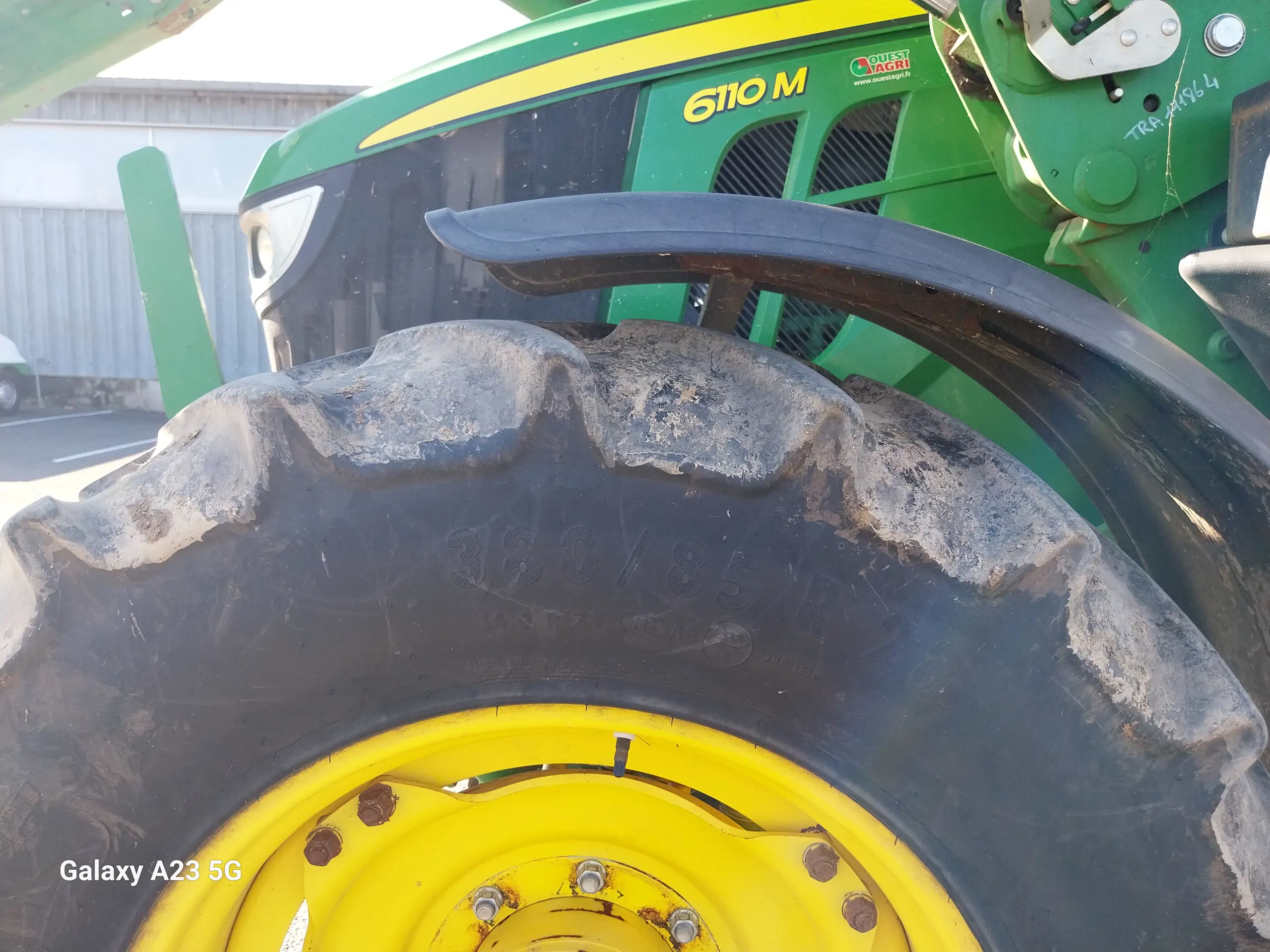 Image JOHN DEERE 6110M