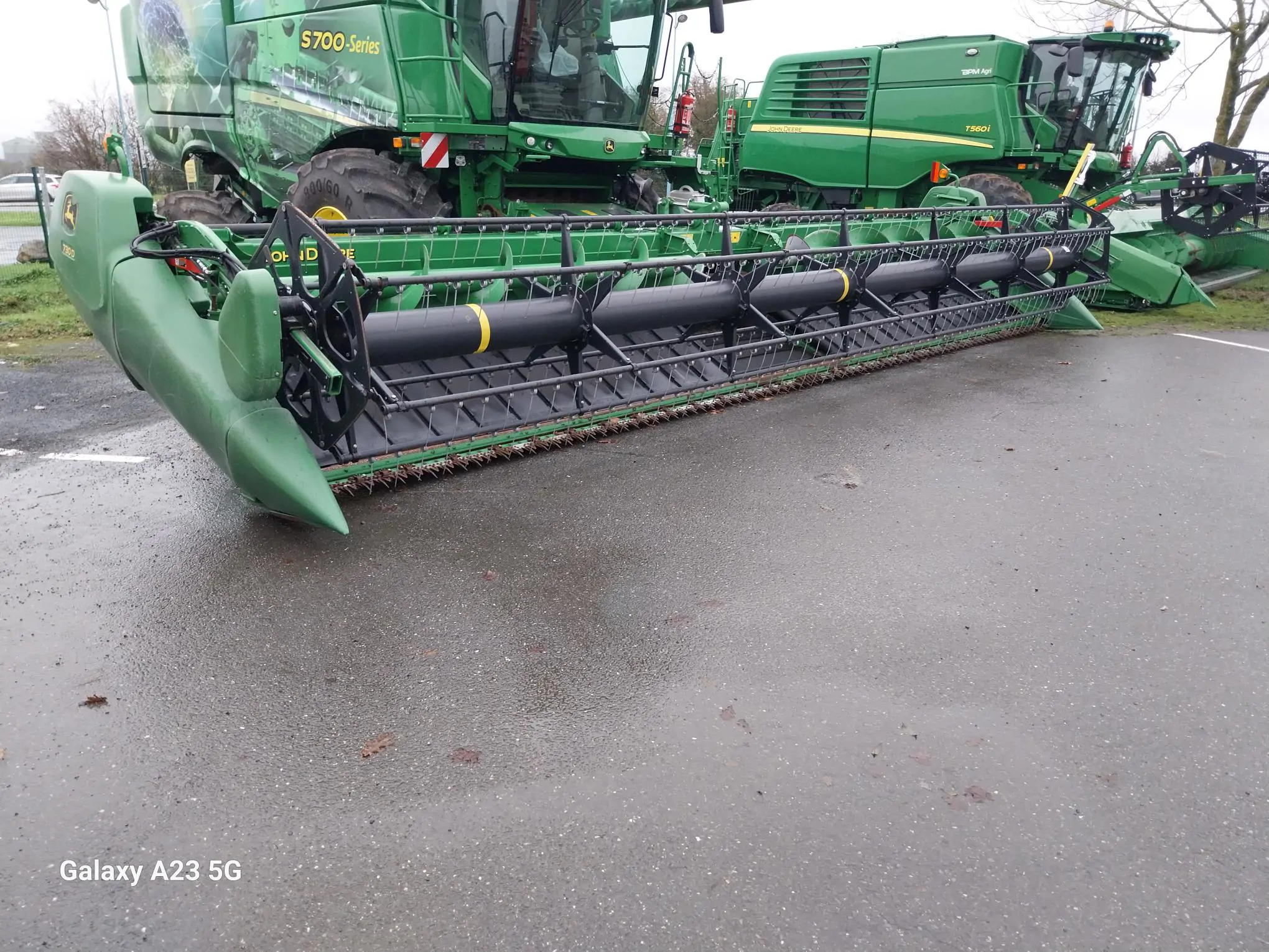 Photo JOHN DEERE 730D