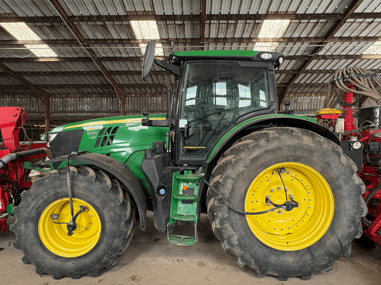 Image JOHN DEERE 6195R