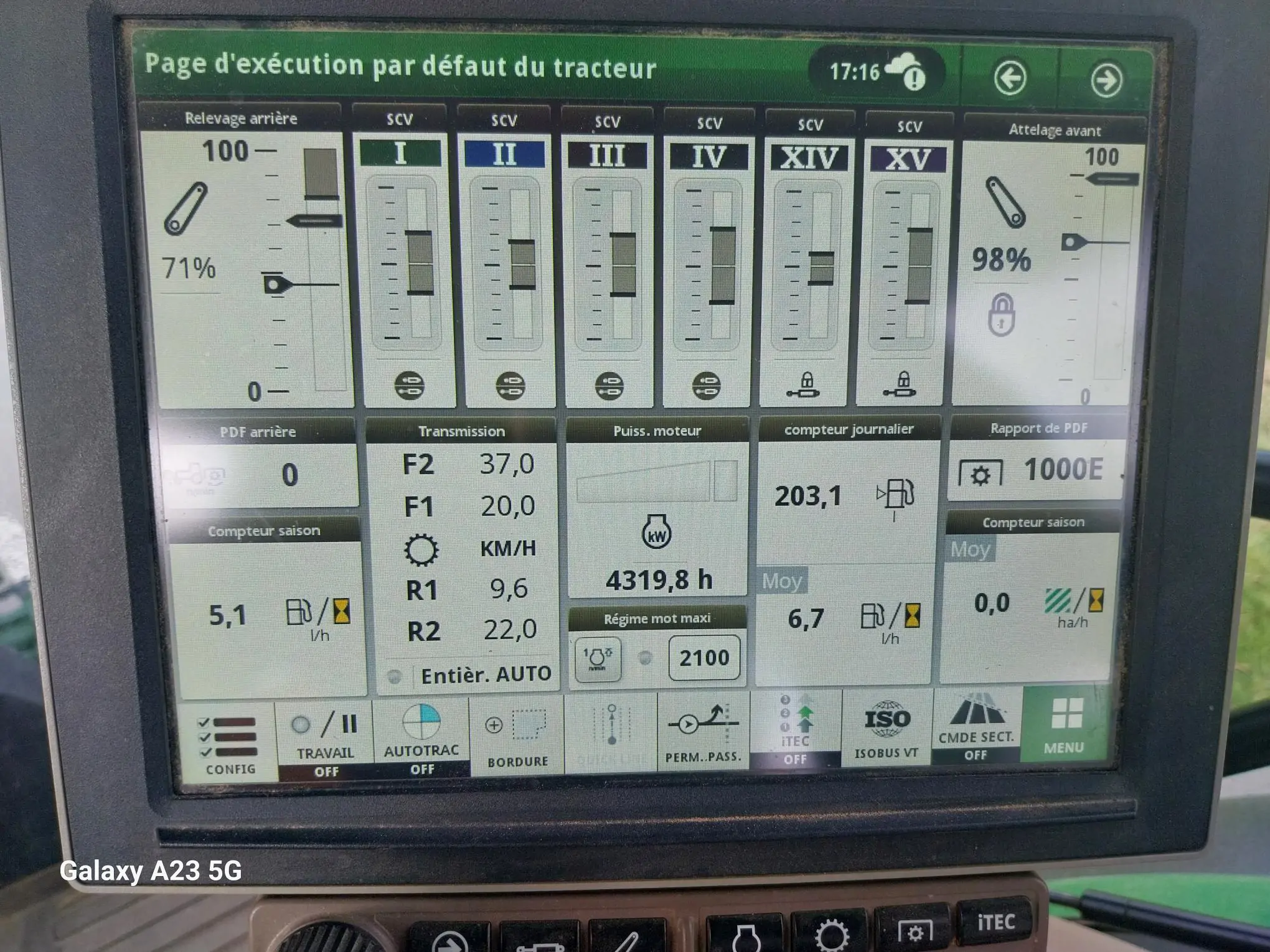 Image JOHN DEERE 6195R