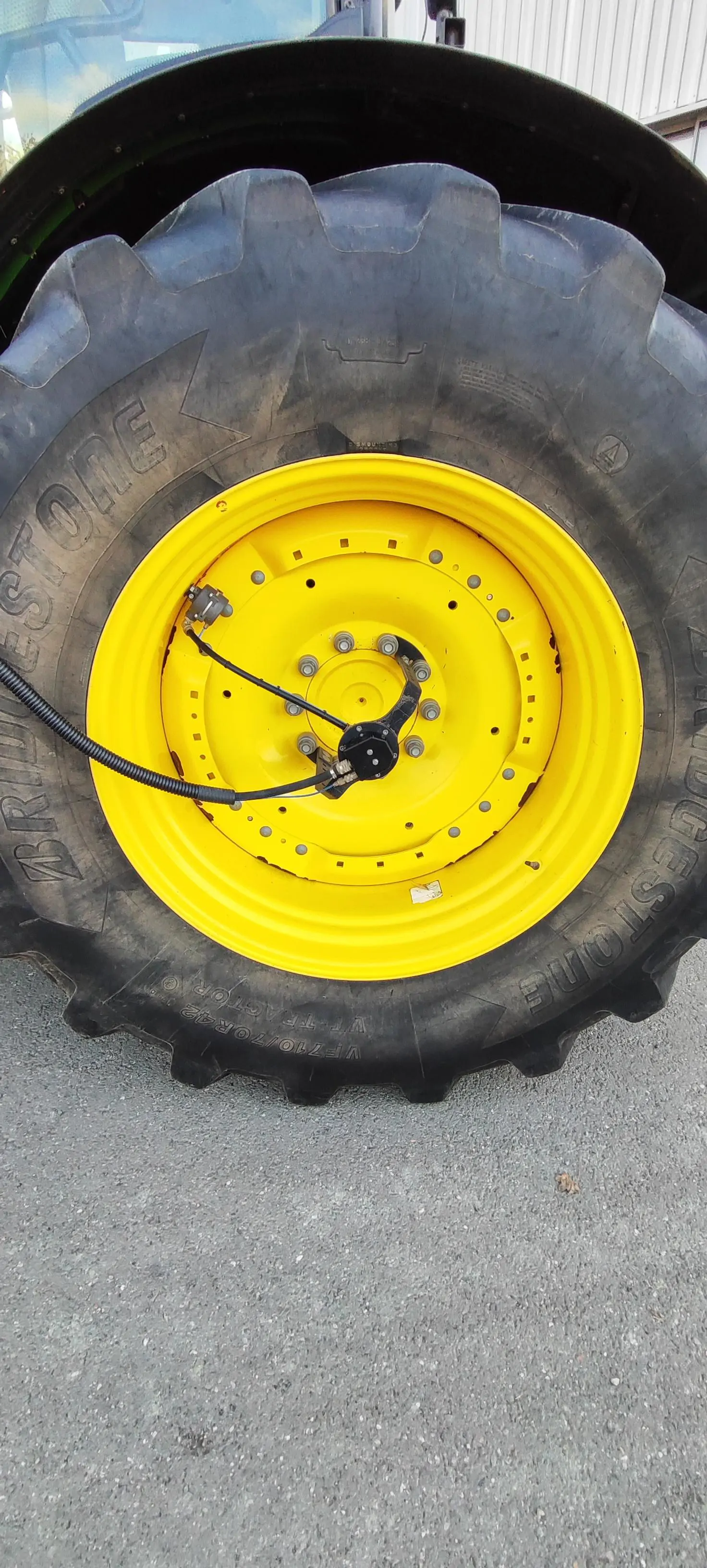 Image JOHN DEERE 6195R