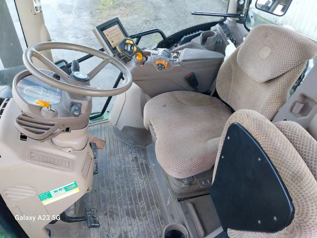 Image JOHN DEERE 6155R