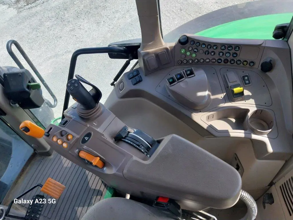 Image JOHN DEERE 6155M