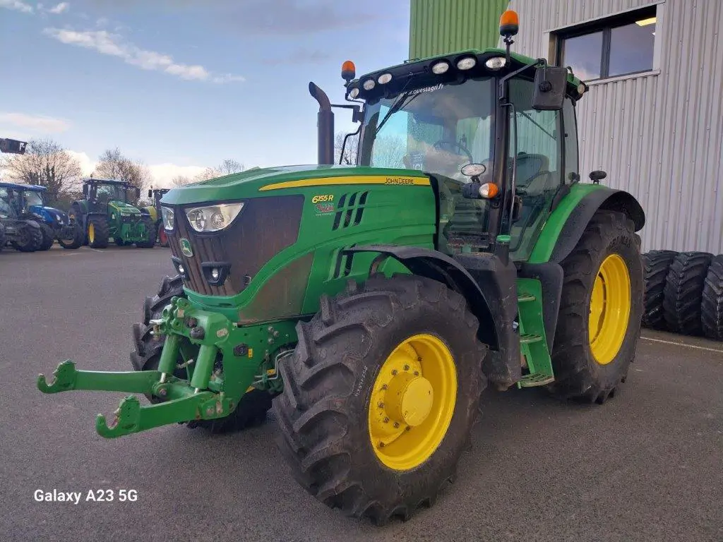 Photo JOHN DEERE 6155R