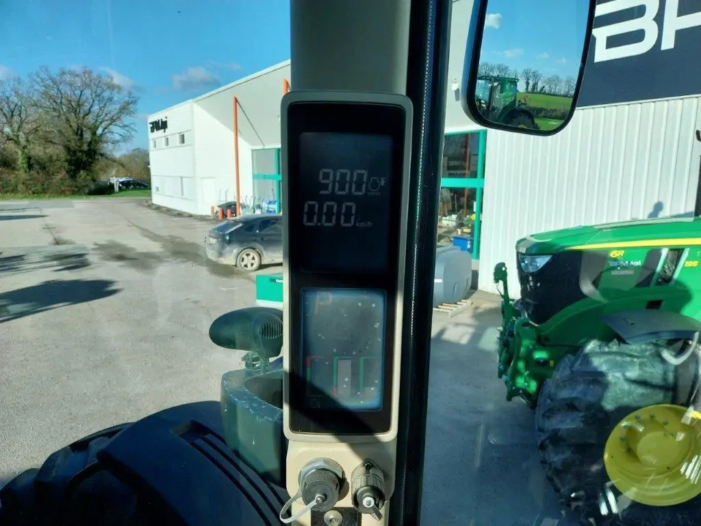 Image JOHN DEERE 7215R 7610RW