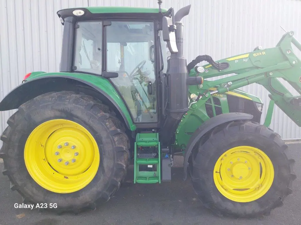 Image JOHN DEERE 6110M LOC PG+ 3A 2250H