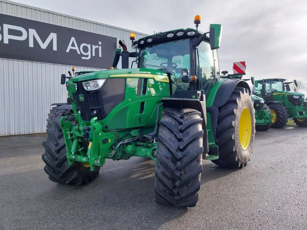 Photo JOHN DEERE 6R215 LOC PG+ 3A 2250H