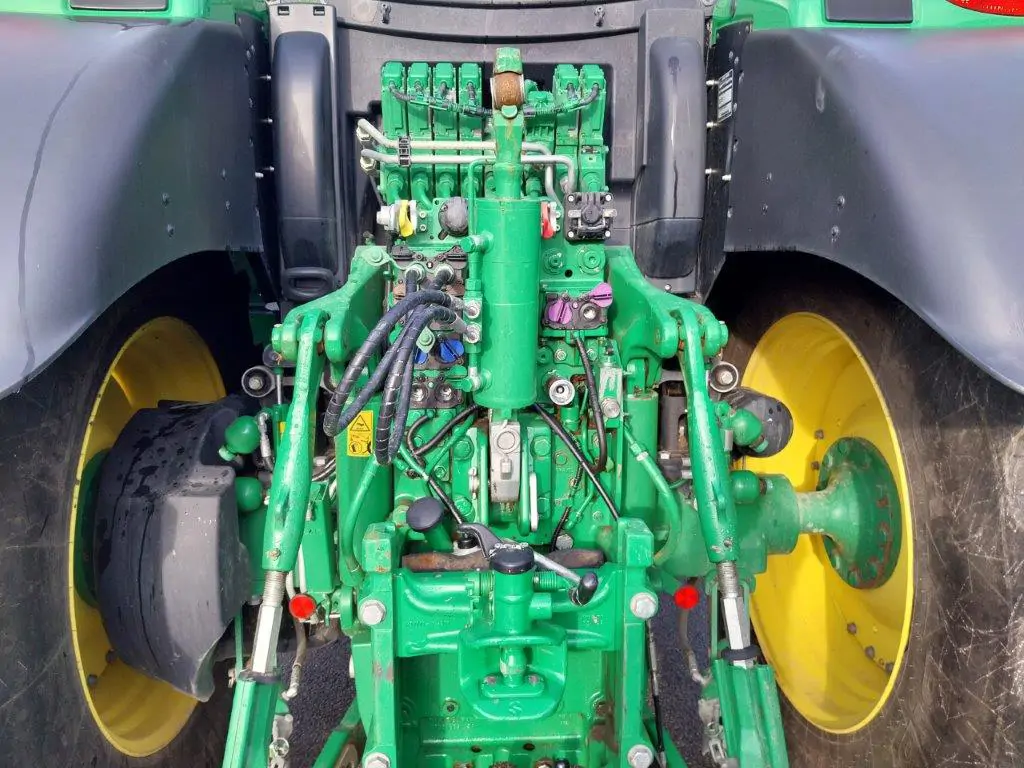 Image JOHN DEERE 6R215 LOC PG+ 3A 2250H
