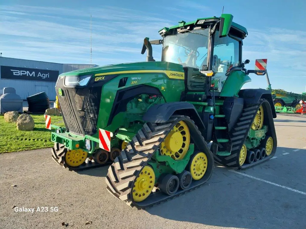 Photo JOHN DEERE 8RX370 PG+ 2+3A-3750 H PTF