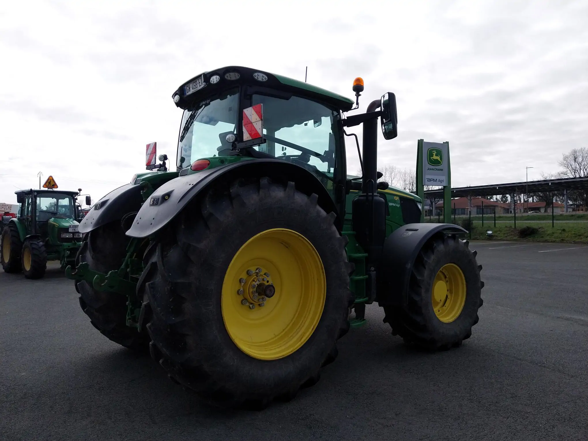 Image JOHN DEERE 6R195