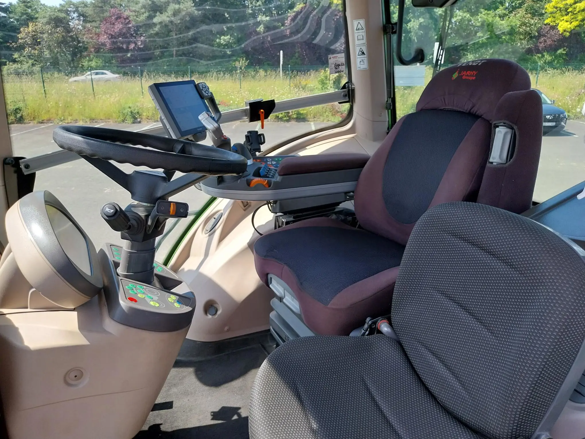 Image FENDT TRACTEUR FENDT 828