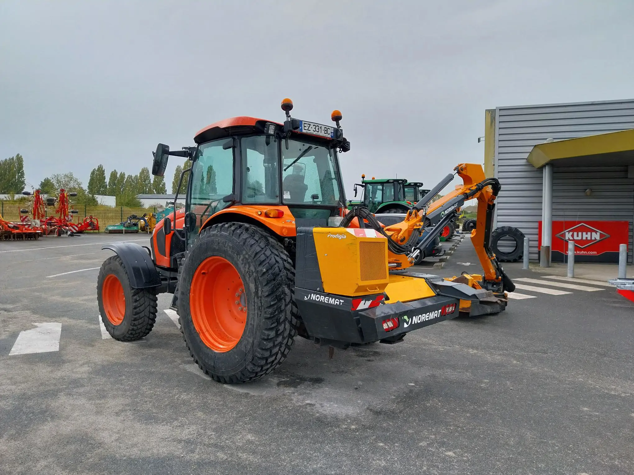 Image KUBOTA TRACTEUR KUBOTA M5111 DTHQ