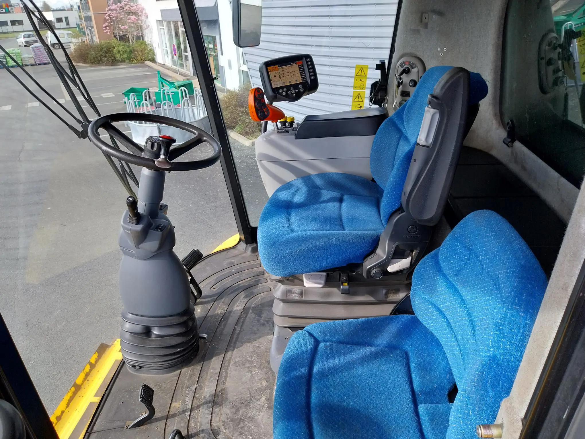 Image NEW HOLLAND CR 9080