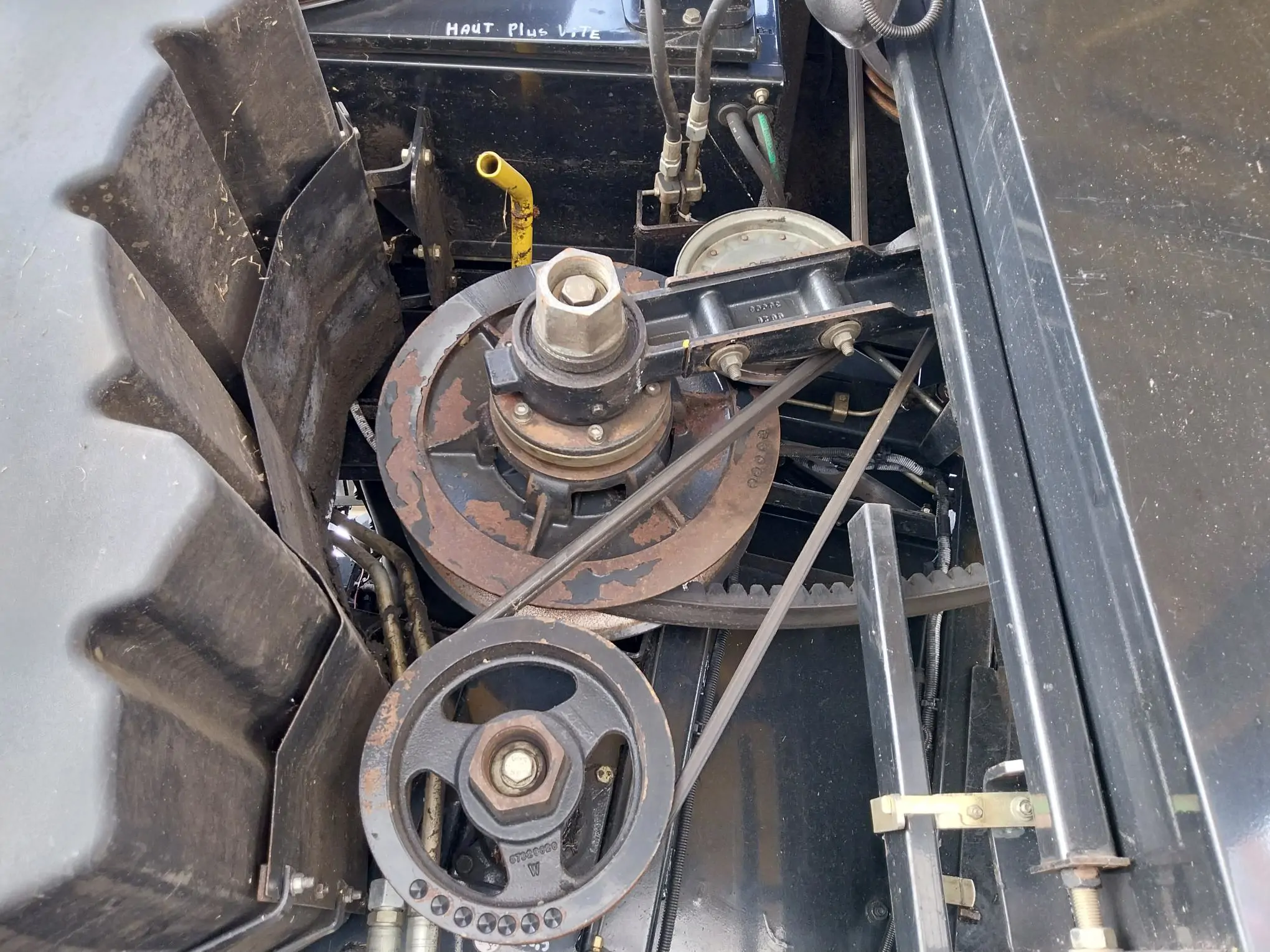 Image NEW HOLLAND CR 9080