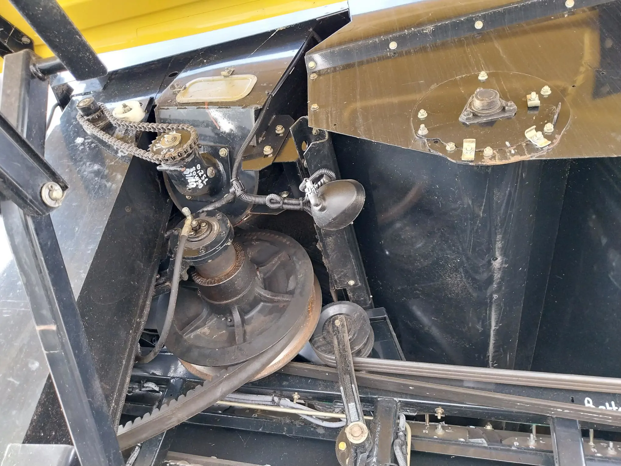 Image NEW HOLLAND CR 9080