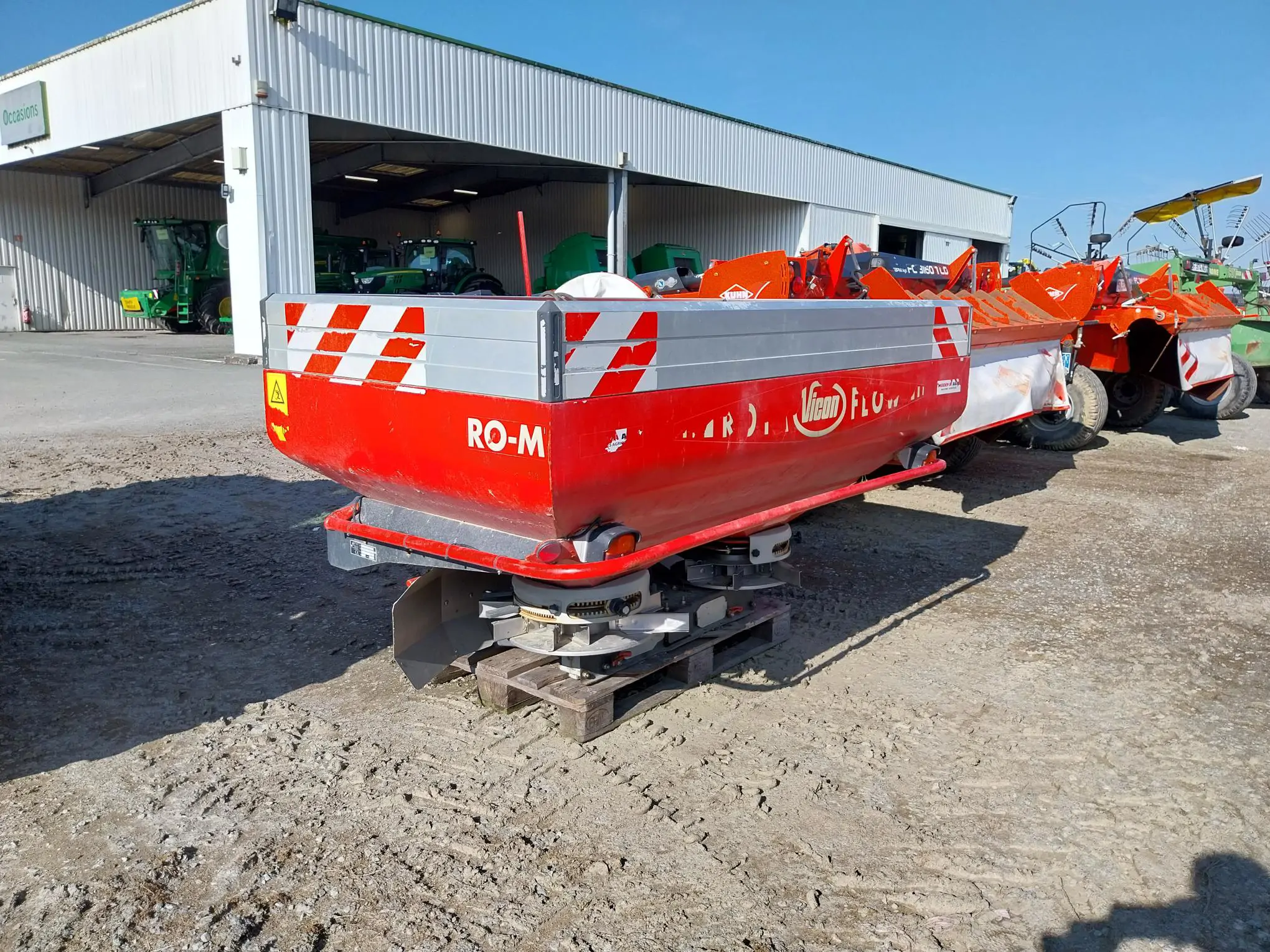 Photo VICON EPANDEUR ENGRAIS RO-M