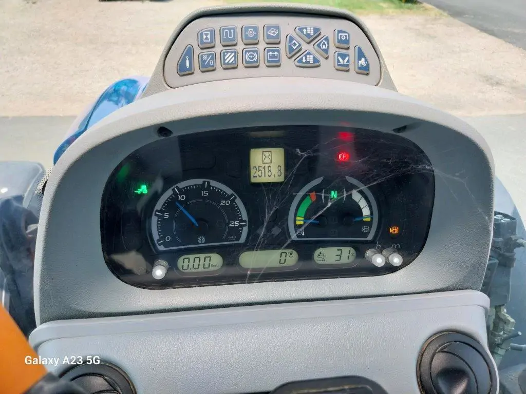 Image NEW HOLLAND TRACTEUR NH T5.120 OCC