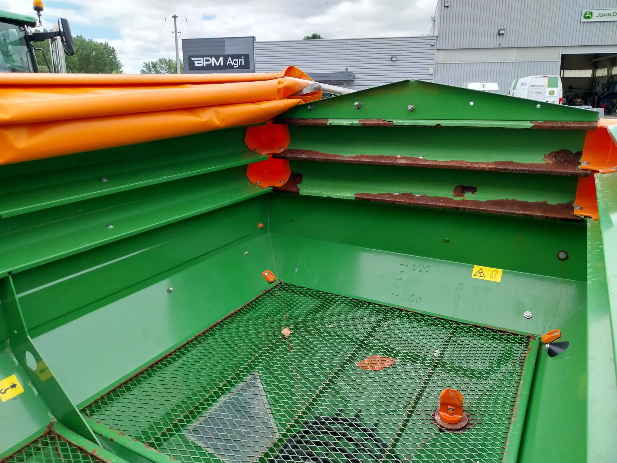 Image AMAZONE EPANDEUR ENGRAIS ZAMBIE PROFIS