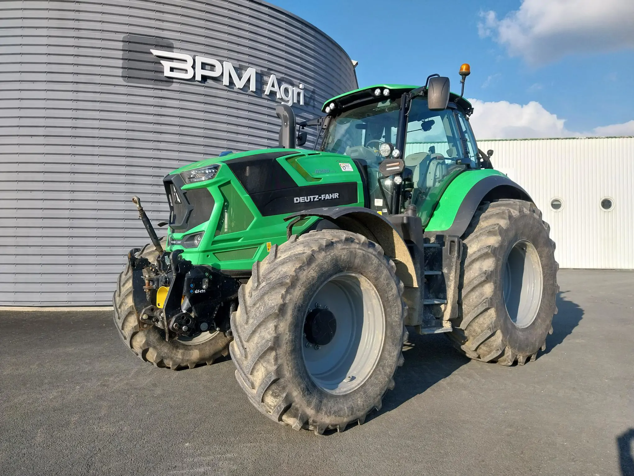 Photo DEUTZ TRACTEUR 8280TTV