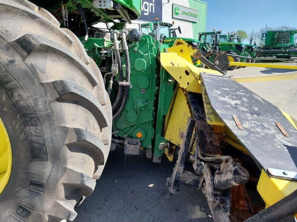 Image JOHN DEERE ENSILEUSE 8400