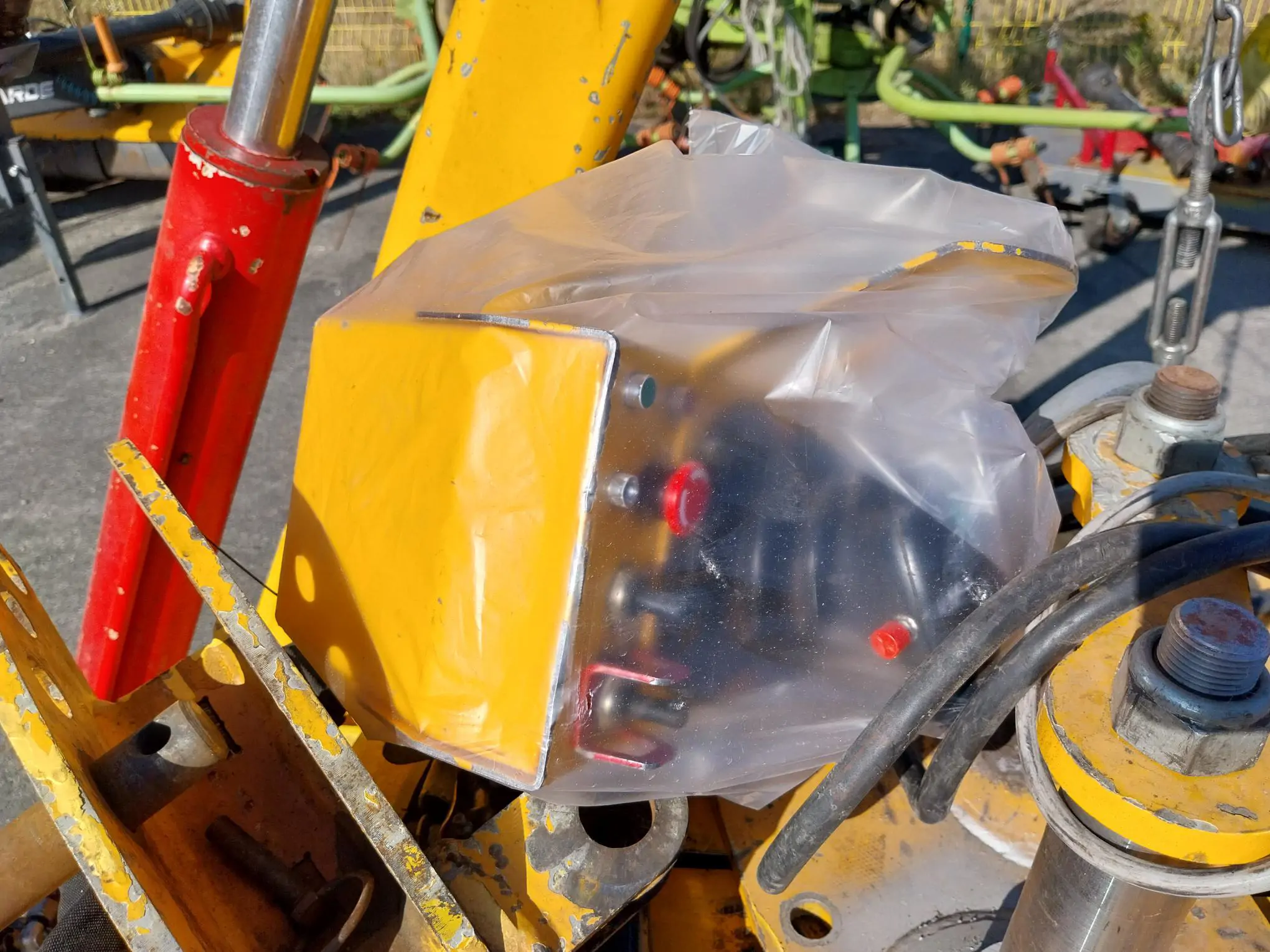 Image GYRAX DEBROUSSAILLEUSE GYRAX 390