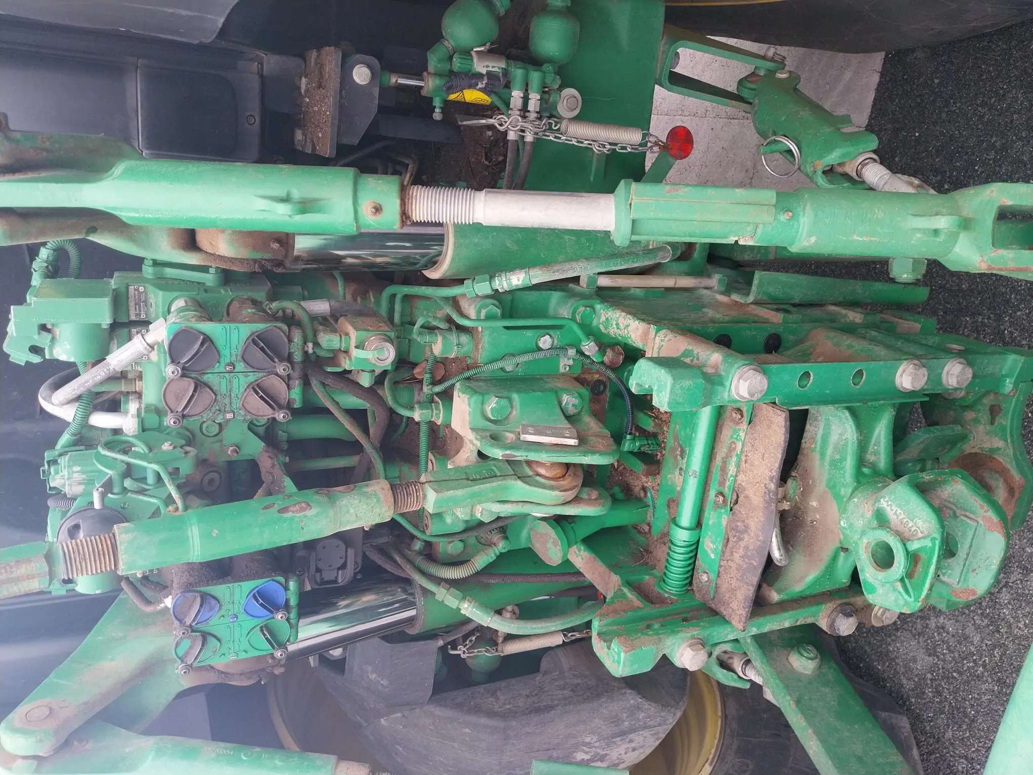 Image JOHN DEERE TRACTEUR 6210R