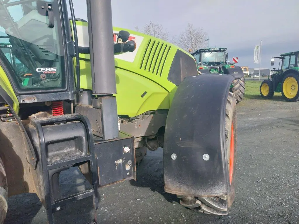 Image CLAAS ARION 640