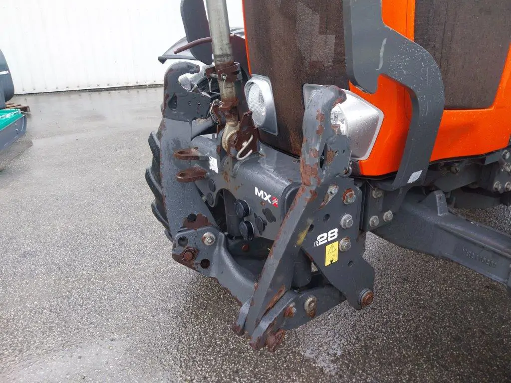 Image KUBOTA M135GX