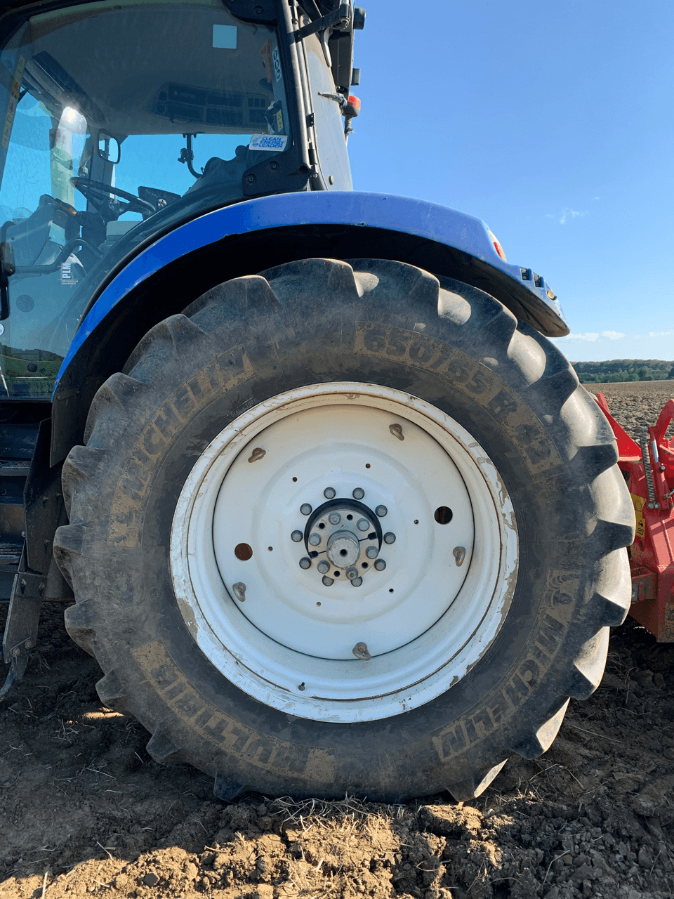 Image NEW HOLLAND TRACTEUR NH T7.230