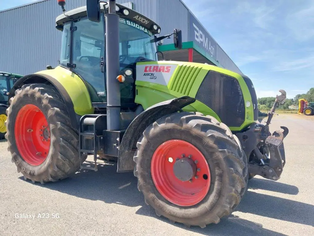 Image CLAAS TRACTEUR CLAAS AXION 810