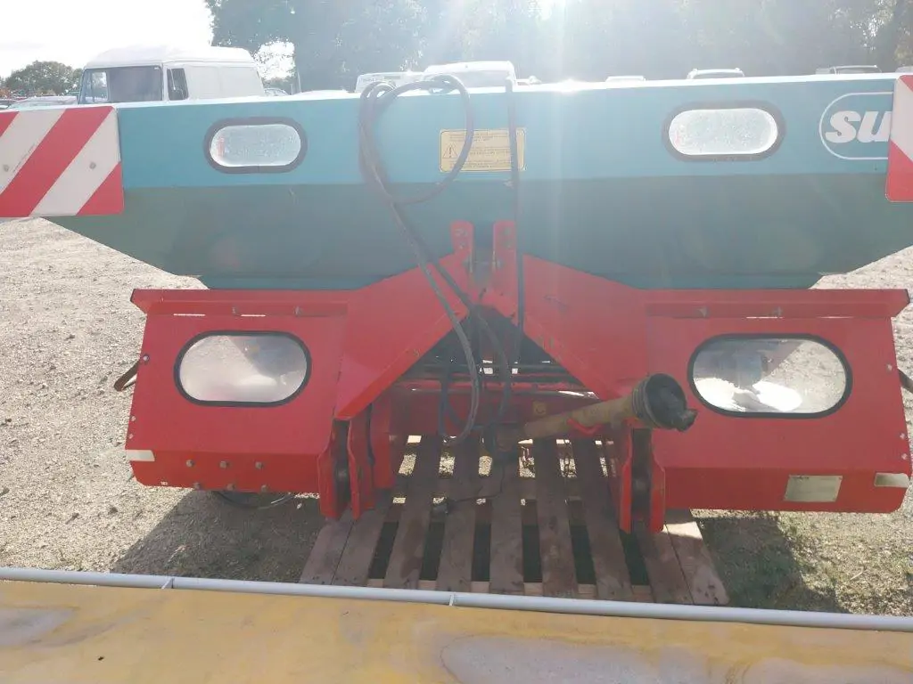 Image SULKY DISTRIBUTEUR ENGRAIS SULKY OCC