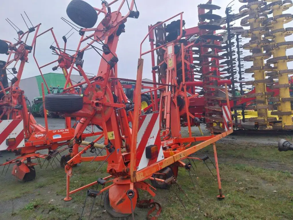 Image KUHN FANEUSE GF 6502