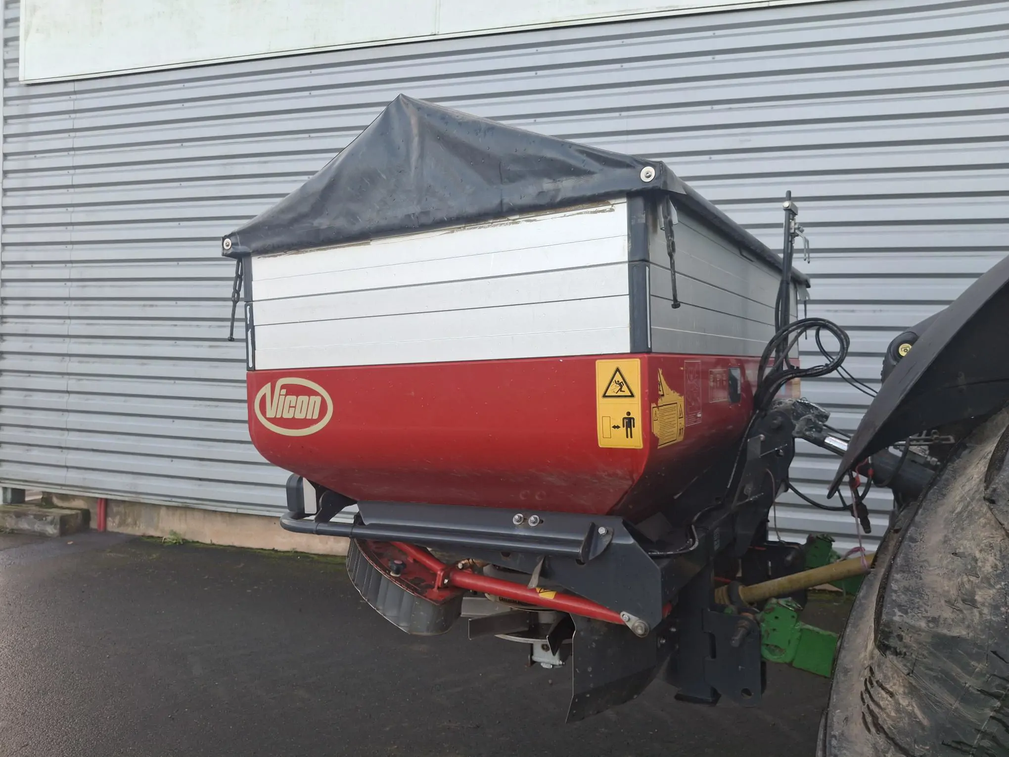 Photo VICON DISTRIBUTEUR ENGRAIS VICON OCC