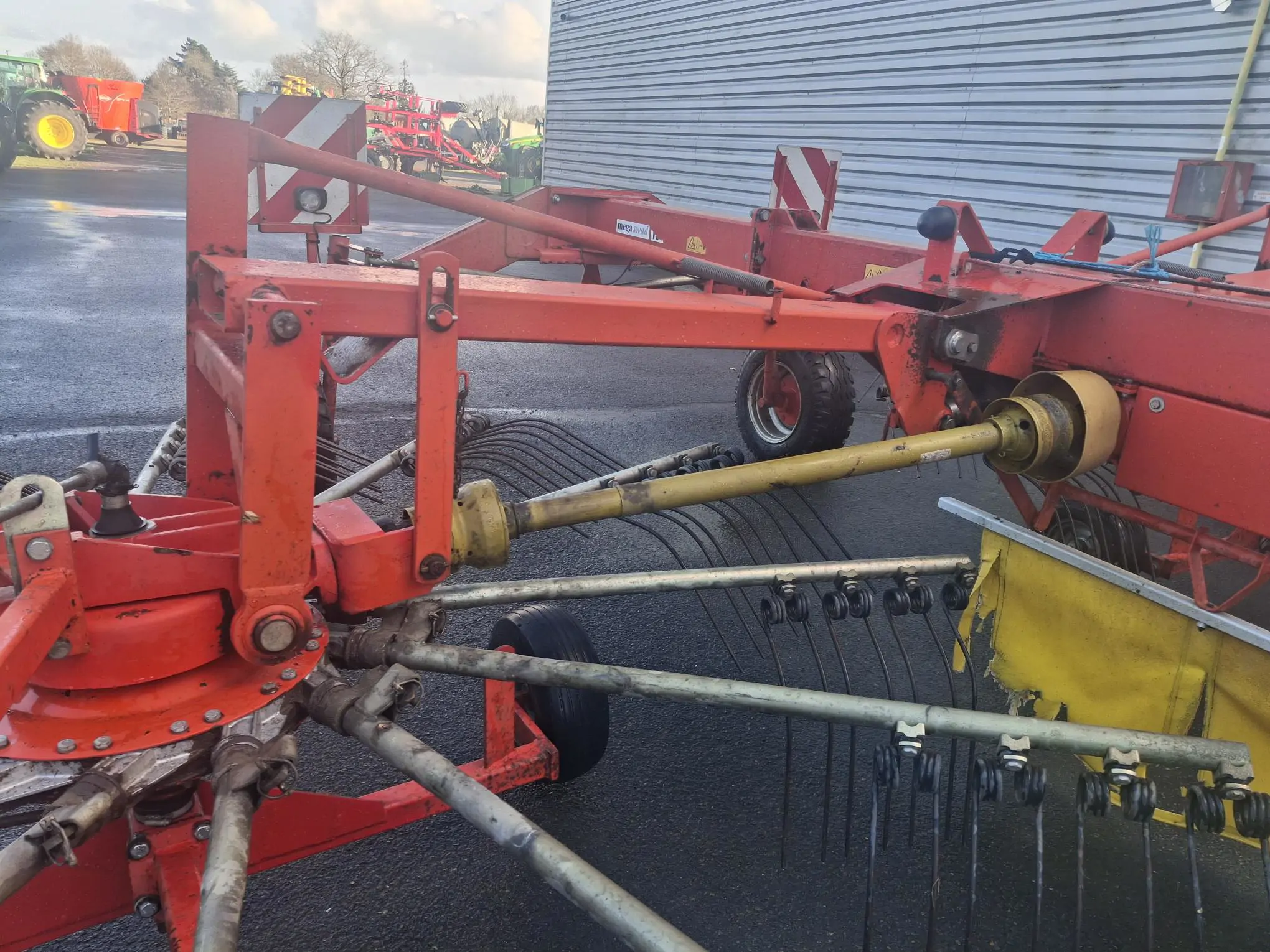 Image FELLA ANDAINEUR FELLA MEGA SWAD