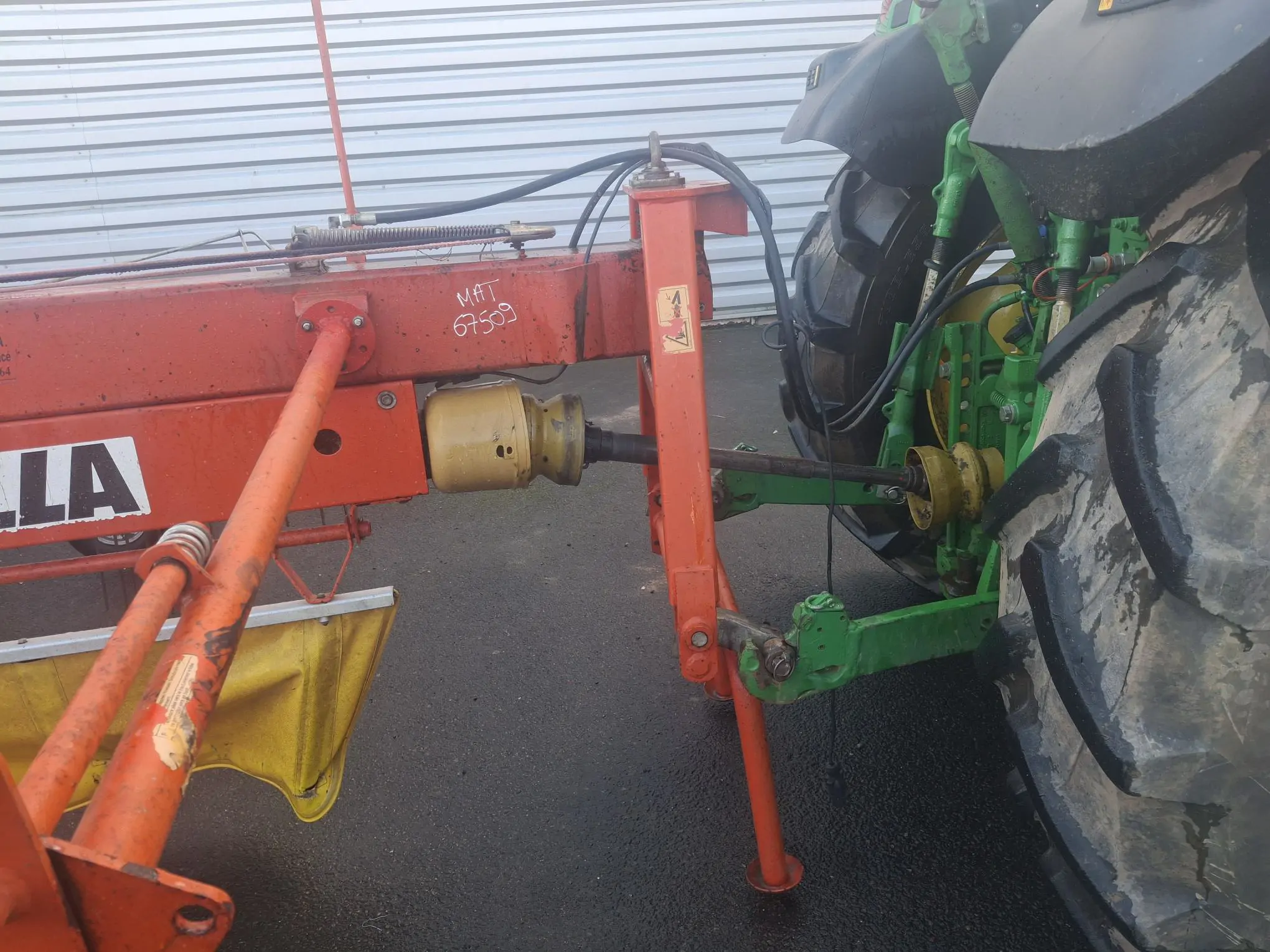 Image FELLA ANDAINEUR FELLA MEGA SWAD