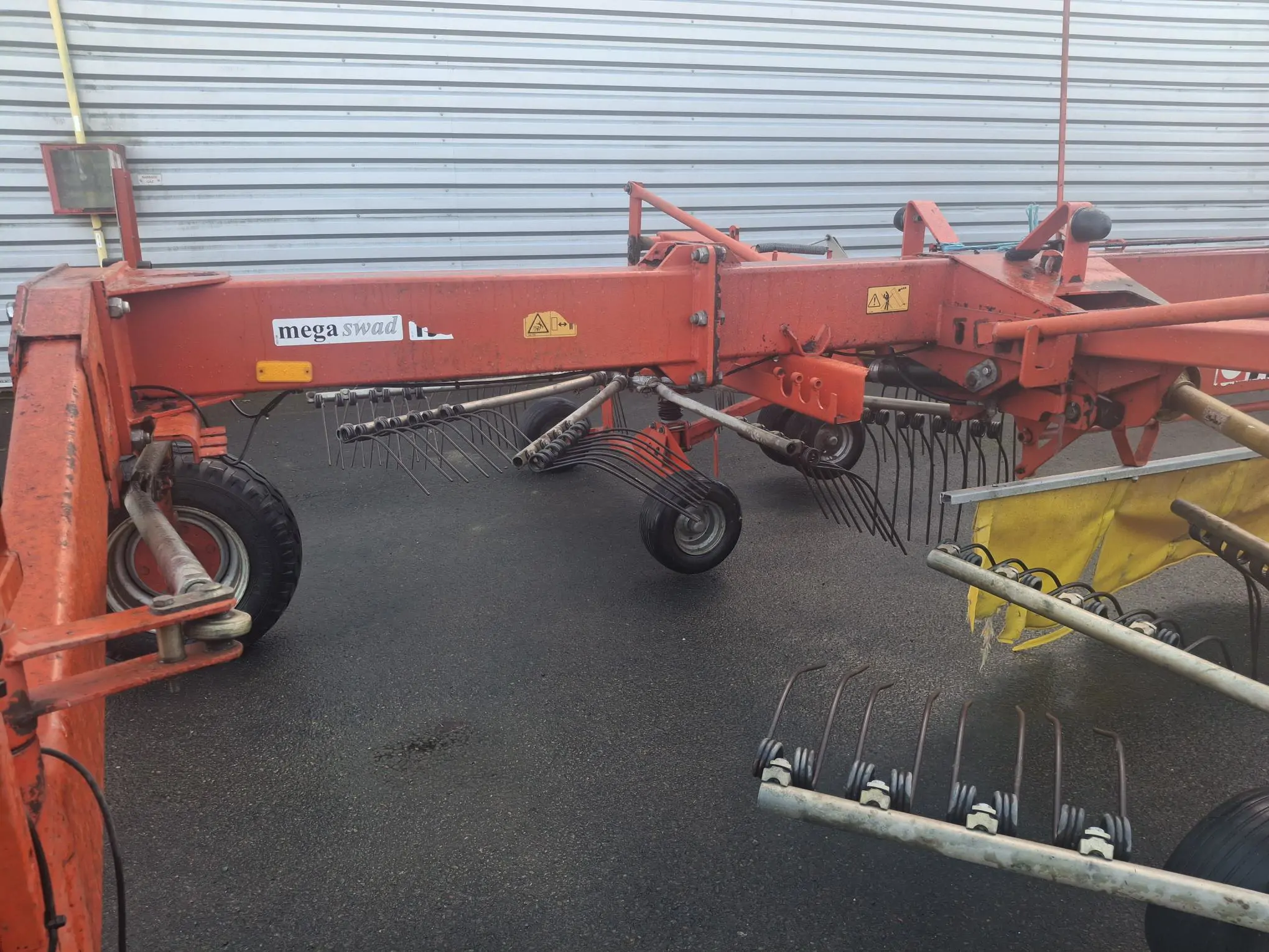 Image FELLA ANDAINEUR FELLA MEGA SWAD