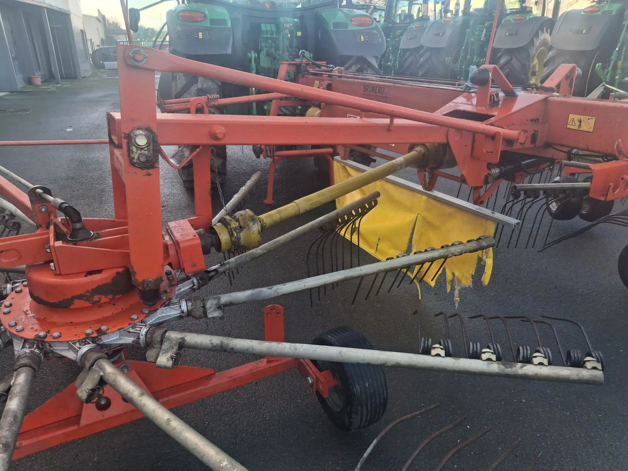 Image FELLA ANDAINEUR FELLA MEGA SWAD