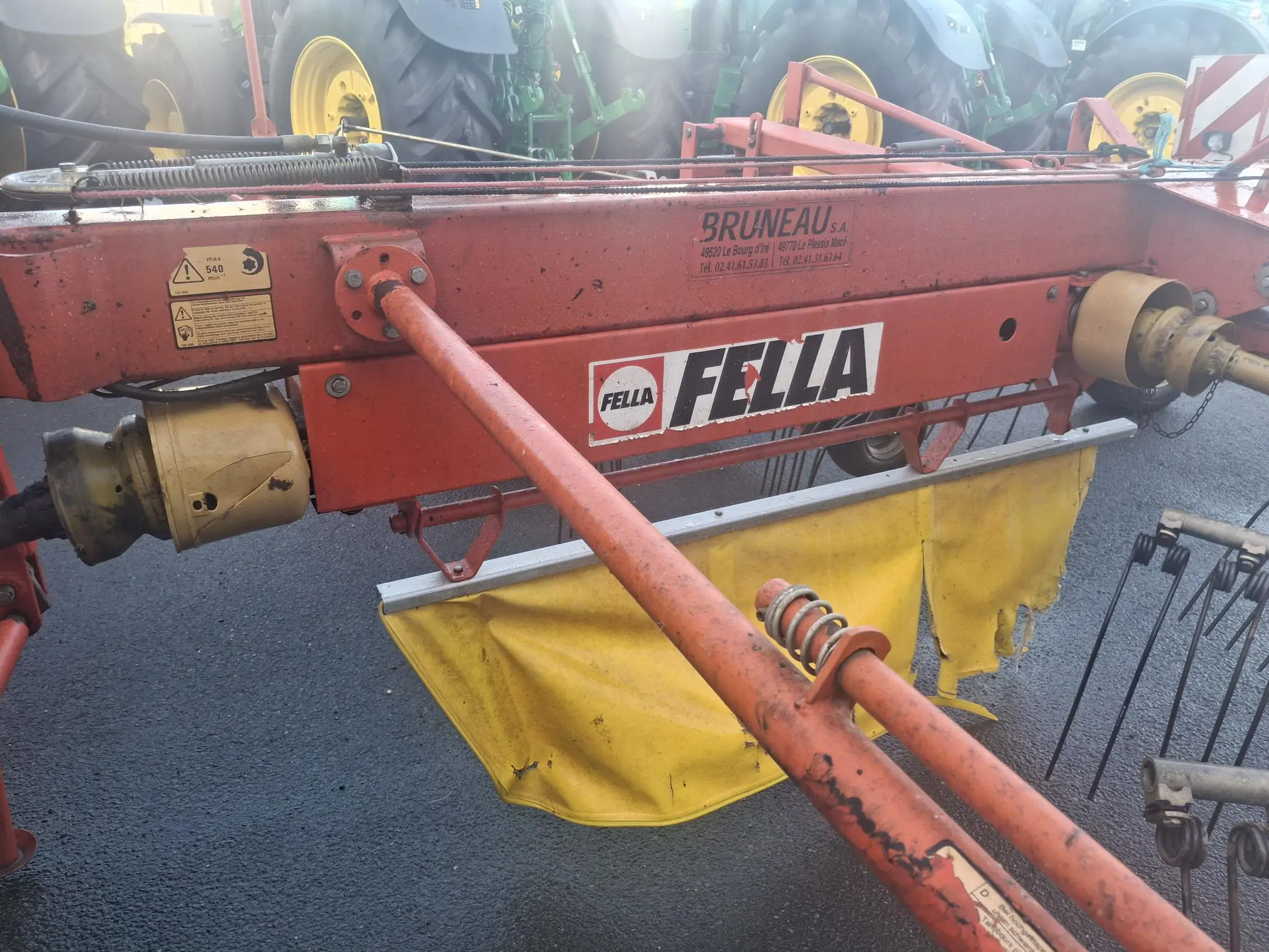 Image FELLA ANDAINEUR FELLA MEGA SWAD