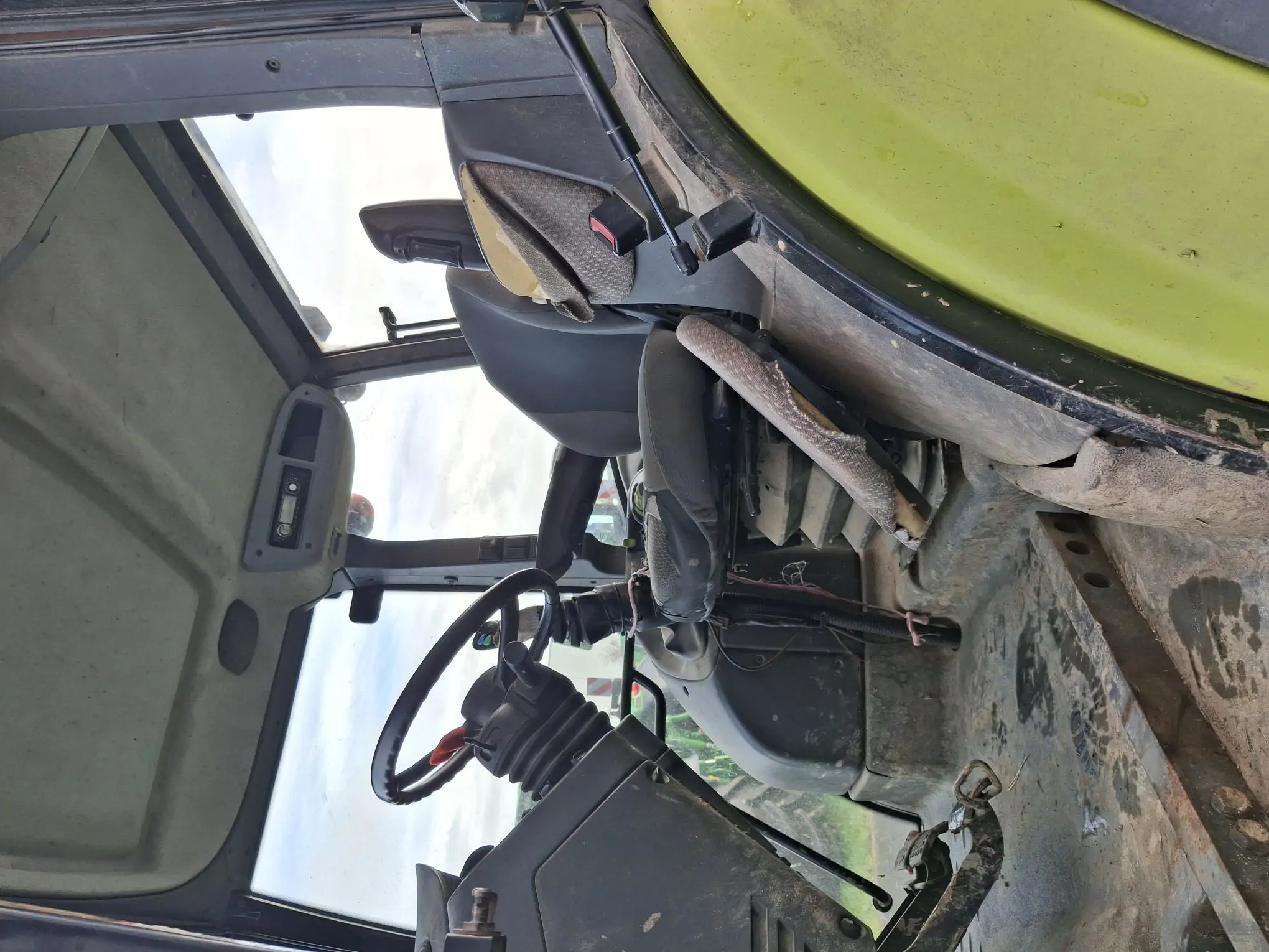 Image CLAAS TRACTEUR CLAAS ARION 410