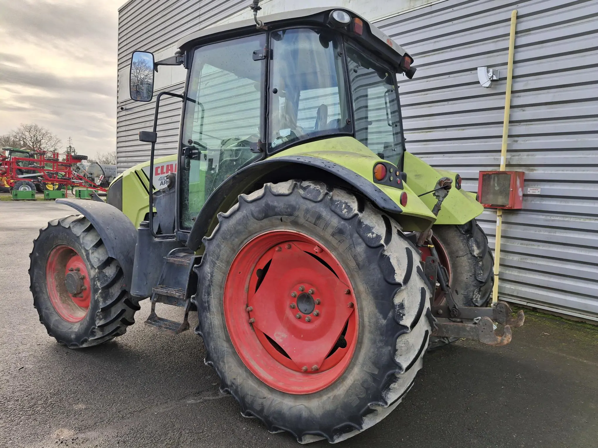 Image CLAAS TRACTEUR CLAAS ARION 410