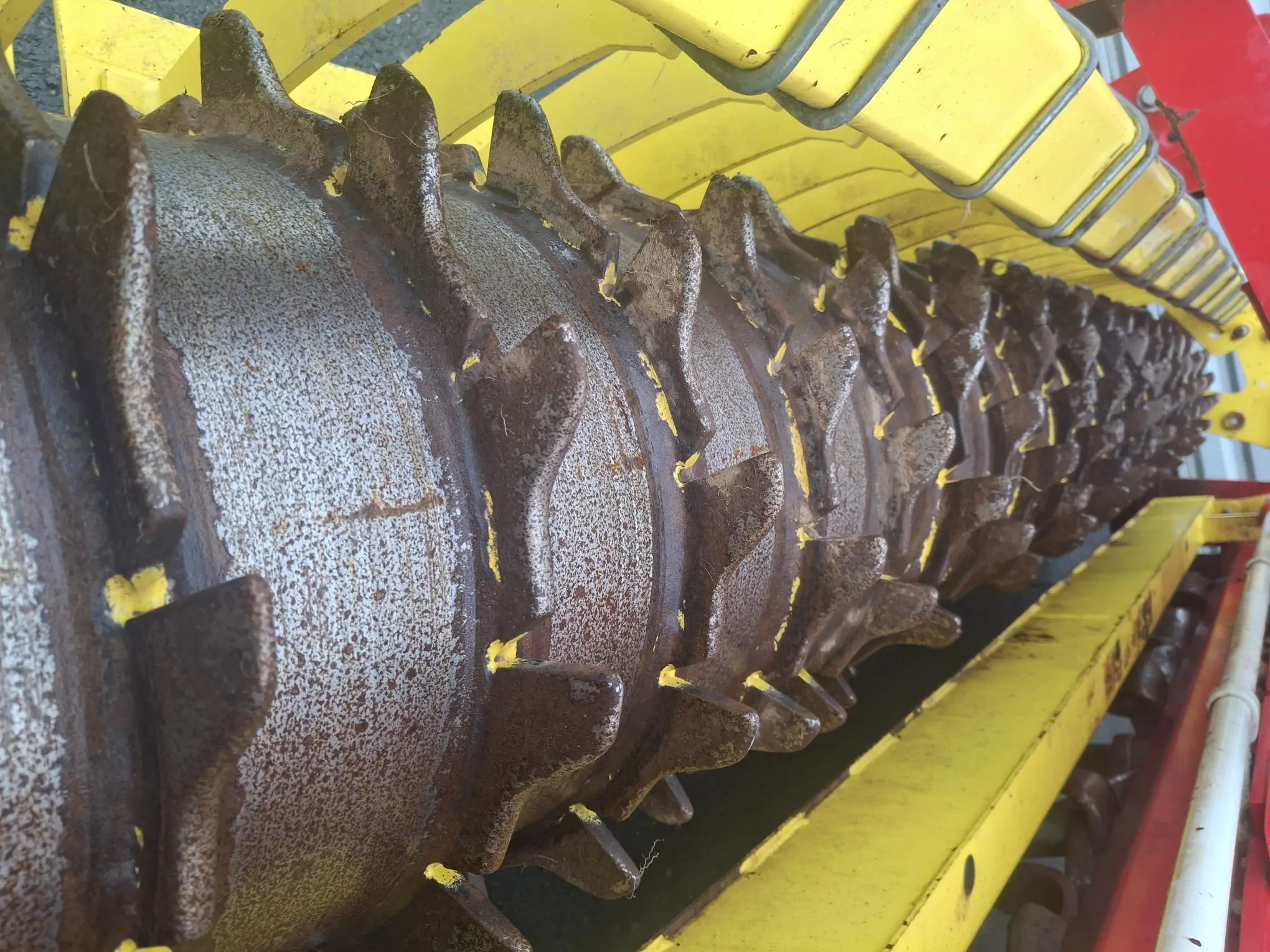 Image POTTINGER HERSE ROTATIVE LION 3002