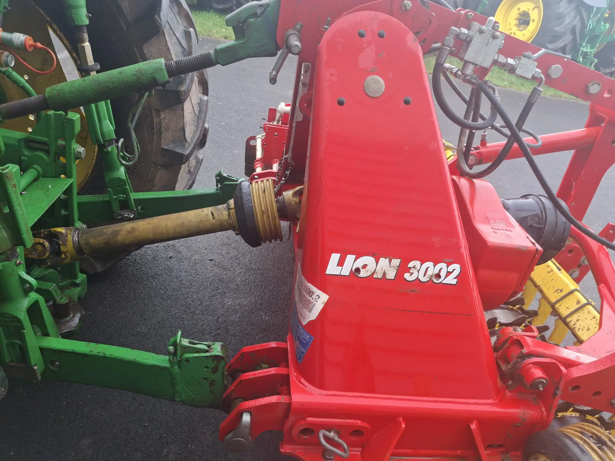 Image POTTINGER HERSE ROTATIVE LION 3002