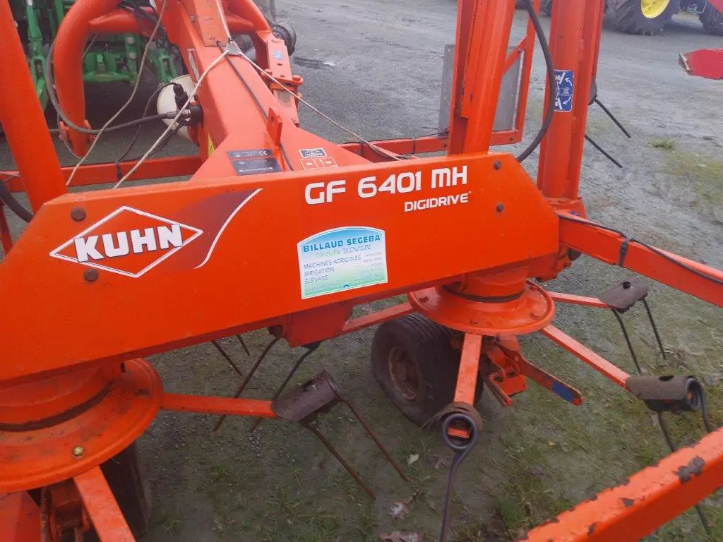 Image KUHN FANEUSE GF 6401 MH